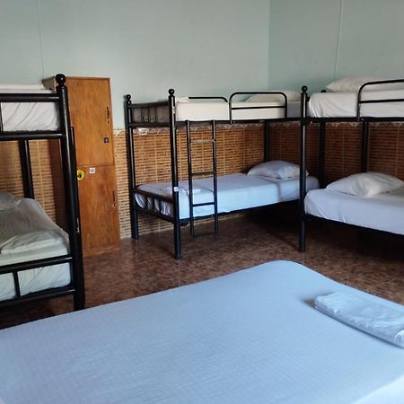 Hostal Luna Llena Getsemani Cartagène Extérieur photo